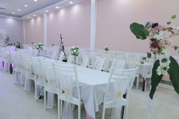 تالار پذیرایی حافظ با خدمات کامل عروسی و جشن در مشهد